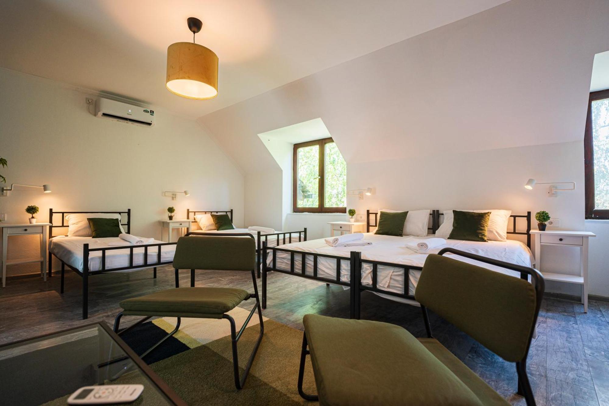 Cozy Nook B&B - Free Private Parking Újvidék Kültér fotó